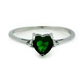 Beautiful Emerald Heart Solitaire Ring