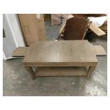 Table W/Pullout Trays