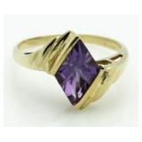 10kt Gold Fancy Marquise Amethyst Ring