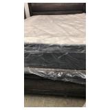 King Koil Queen Pillow Top Mattress & Box