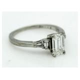 Platinum 1.50 ct VS Emerald Cut Diamond Ring