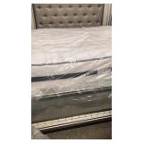 Serta Oakbridge II King Mattress & Box