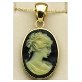 14kt Gold Vintage Cameo Pendant