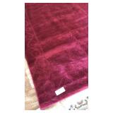 5 x 8 Burgandy Rug