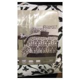 Twin 6 pc Comforter w