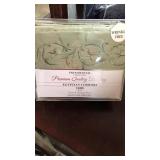 Queen Presidential Sheet Set