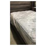 Queen - Serta Wynstone Mattress & Box