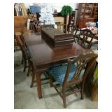 Dining table & 6 chairs