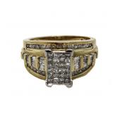 10kt Gold 2.00 ct Emerald Quad Cut Diamond Ring