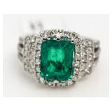 14kt Gold Emerald Cut 4.28 ct Emerald & Diam. Ring