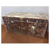 Early country primitive estate toolbox