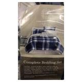 Full - Home Expressions Bedding Set