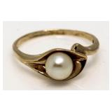 14kt Gold Pearl Estate Ring