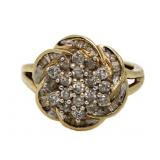 10kt Gold Beautiful 4/5 ct Diamond Estate Ring