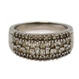 10kt Gold 1.00 ct Baguette Diamond Ring