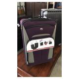 American Tourister 3 pc Luggage Set