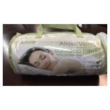 King - Aloe Vera Memory Foam Pillow
