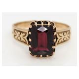 10kt Gold Antique Ripley Howland Garnet Ring