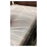 Queen - Plush Memory Foam 12" Mattress