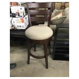 29" Swivel Bar Stool