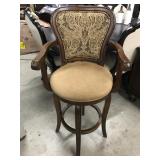 29" Swivel Bar Stool