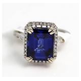 14kt Gold 5.79 ct Sapphire & Diamond Ring