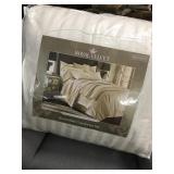 Full-Queen Comforter Reversible Comforter