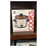 Cooks 1.5 Quart Slow Cooker