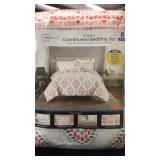 Queen - 8 pc Bedding Set
