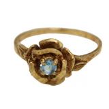 10kt Gold Antique Aquamarine Solitaire Ring