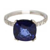 14kt Gold 5.72 ct Sapphire & Diamond Ring