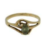 10kt Gold Vintage Peridot & Diamond Childs Ring