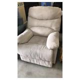 Pro Lounger Press Back Recliner