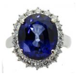 14kt Gold 8.96 ct Oval Sapphire & Diamond Ring