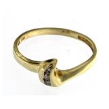 10kt Gold Diamond Estate Ring