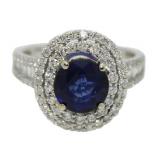 14kt Gold 4.32 ct Round Sapphire & Diamond Ring