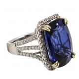 14kt Gold 24.73ct Oval Sapphire & Diamond Ring