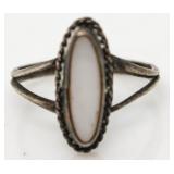 Alongated Mother of Pearl Estate Ring