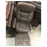 RTG Swivel Pushback Chair & Ottaman