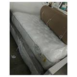 Queen Size Serta Hilton Dream Matt&Box