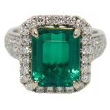 14kt Gold 6.51 ct Emerald & Diamond Ring