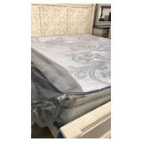 King - Serta Perfect Sleeper Pillow Top Mattress