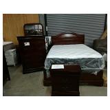 Queen Louise Phillipe 5pc Bedroom Suite