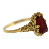 14kt Gold Antique Red Glass Gem Ring - Needs Prong