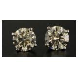 14kt White Gold Brilliant 1.80 ct DIamond Earrings