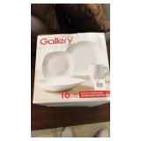 $80 Gallery 16 pc Dish Set