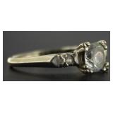 10kt Gold Vintage Natural White Topaz Ring
