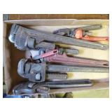 Pipe wrenches
