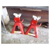 2 jack stands