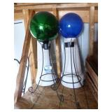 2 gazing globes & 4 bases